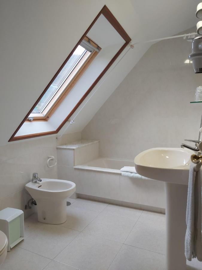 Hostal O Forno Porto do Barqueiro Phòng bức ảnh