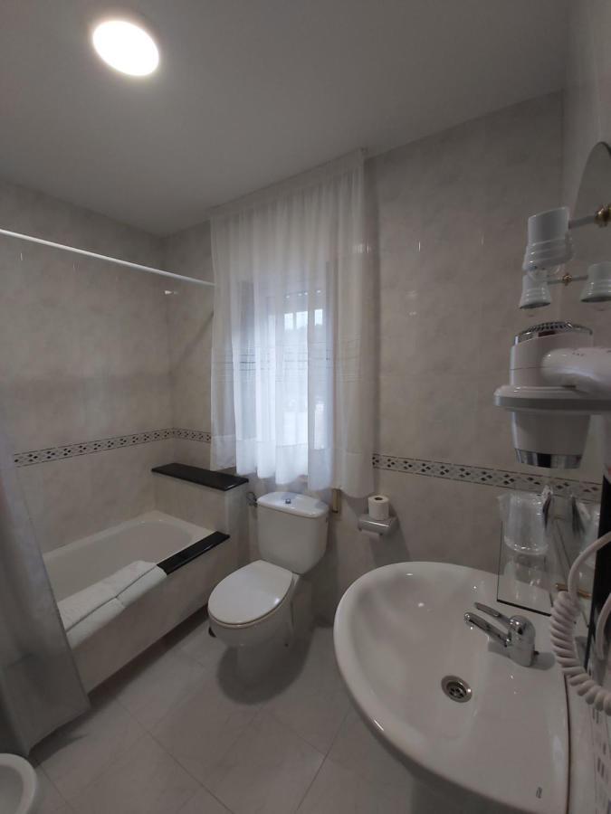 Hostal O Forno Porto do Barqueiro Phòng bức ảnh